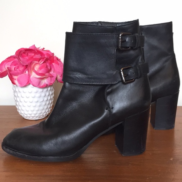 & Other Stories Shoes - & Other Stories Black Leather Ankle Boots Sz 9.5